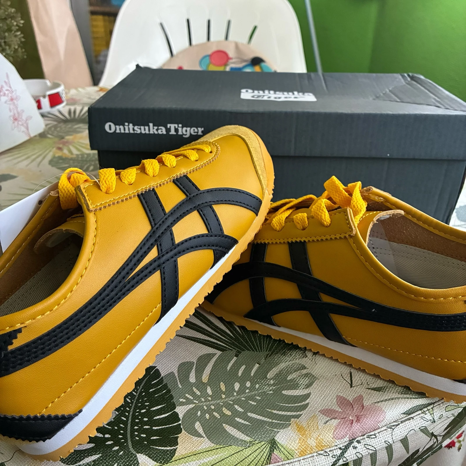 Onitsuka Tiger Mexico 66 Jaune & Noir – Taille 39 – Neuves avec boîte – photo 4
